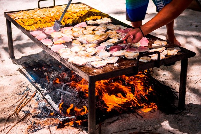 Half-Day Muri Lagoon BBQ Lunch Cruise including Snorkeling - Boarding at Muri Beach at 11 a.m.
