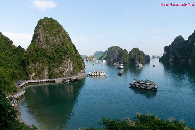 Halong Bay 6 Hours Cruise with Buffet, Sung Sot, Luon Cave, Titop - Six hours among Halong Bay’s limestone islands