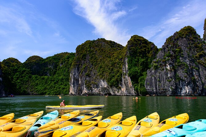 Halong Bay 6 Hours Cruise with Buffet, Sung Sot, Luon Cave, Titop - Titop Island: beach time below, a viewpoint above