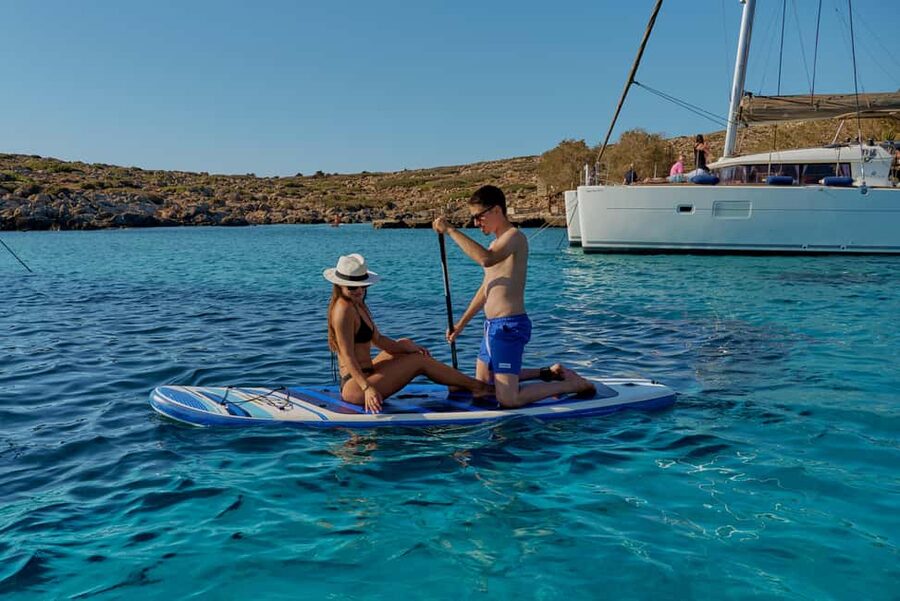 Heraklion: Dia Island Catamaran Cruise with Dinner and Wine - Who Will Enjoy This Cruise Most?