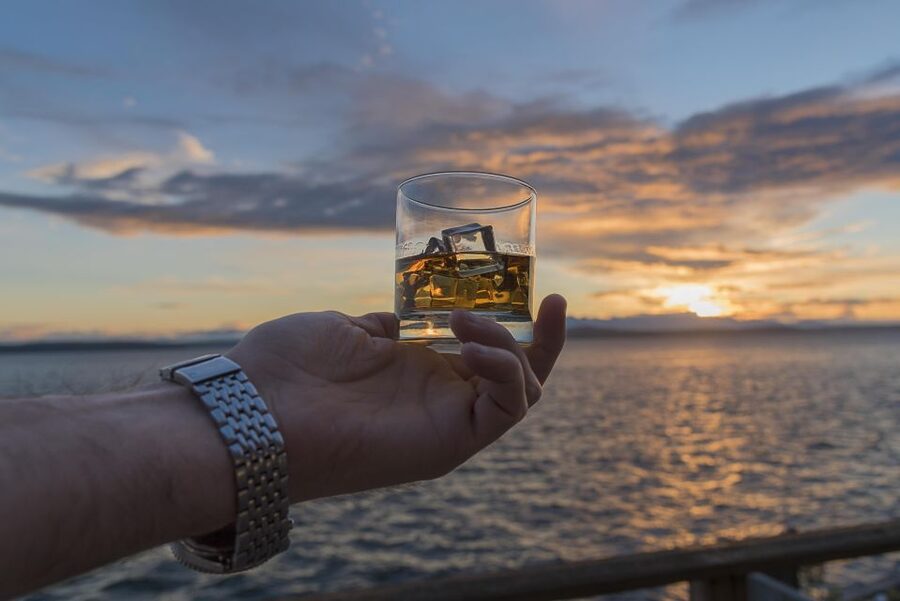 Hilton Head Island: Sunset Dinner Cruise - Who Will Enjoy This Cruise Most