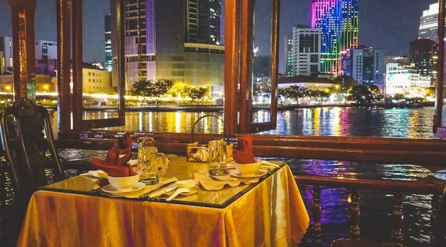 Ho Chi Minh: Private City Tour and Dinner Cruise with Buffet - Two ways to see Ho Chi Minh City after dark
