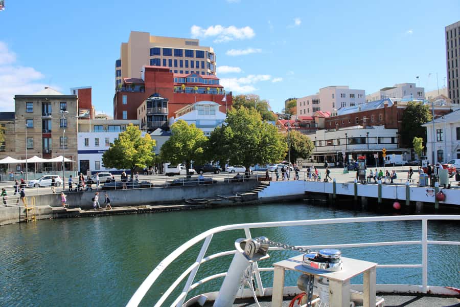 Hobart: Historic Lunch Cruise - What lunch is really like onboard