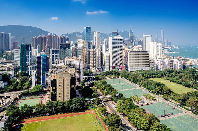 Hong Kong Afternoon Sightseeing Tour Plus Dinner Cruise with Hotel Pickup from Kowloon area - Tai Kwun, Central, and the Mid-Levels Escalator