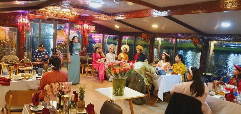 Hue: Perfume River Dinner Cruise with Traditional Show - Boarding at 49 Le Loi Street in Hue