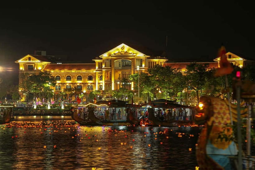 Hue: Perfume River Dinner Cruise with Traditional Show - A dragon boat ride with a smaller-than-expected route