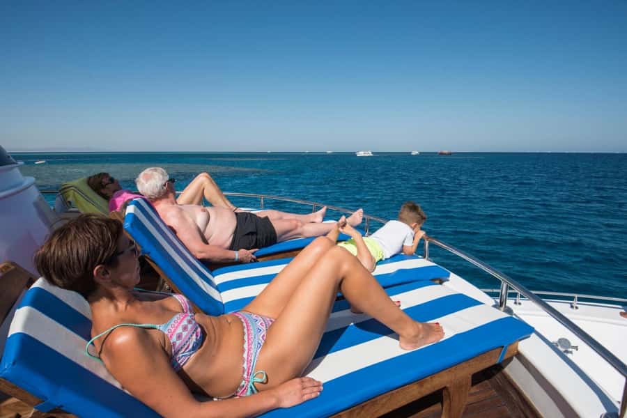 Hurghada: Luxury Orange Bay Cruise with Lunch and Pickup - Key things to know before you book