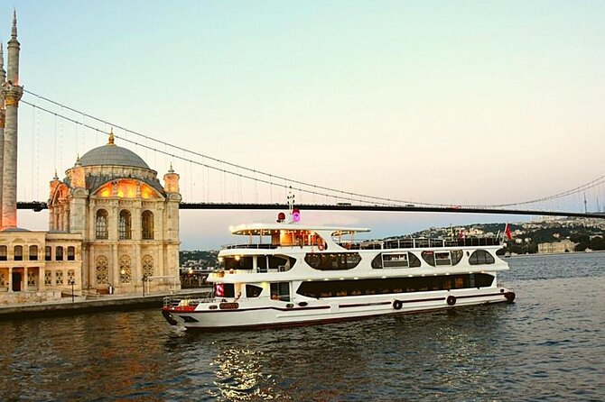 Istanbul Bosphorus Dinner Cruise & Soft Drinks - Why the group size matters