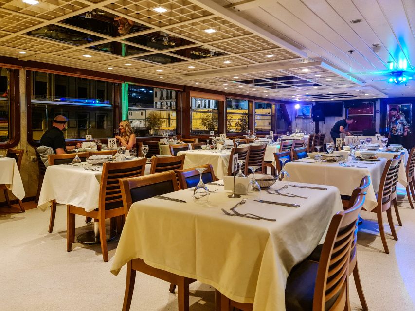 Istanbul: Bosphorus Dinner Cruise w/ Drinks & Entertainment - The Turkish night show