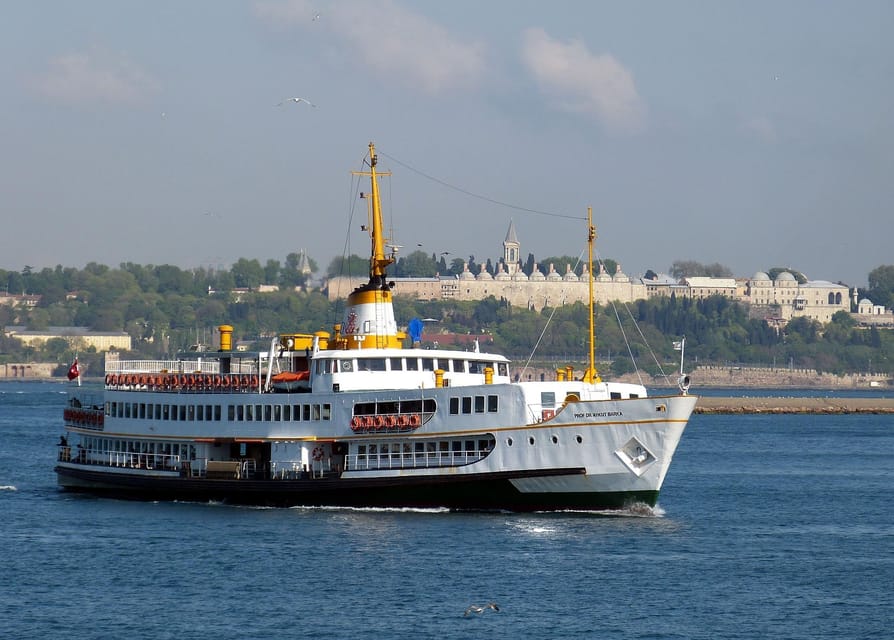 Istanbul: Bosphorus Dinner Cruise with Private Table & Show - The Asian shore and Maiden Tower