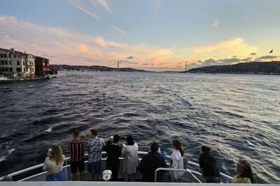 Istanbul Bosphorus Dinner Cruise with Turkish Night - What you see between the European and Asian shores