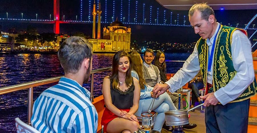 Istanbul: Bosphorus Night Dinner Cruise with Private Table - Why the Bosphorus is Istanbul’s best evening stage