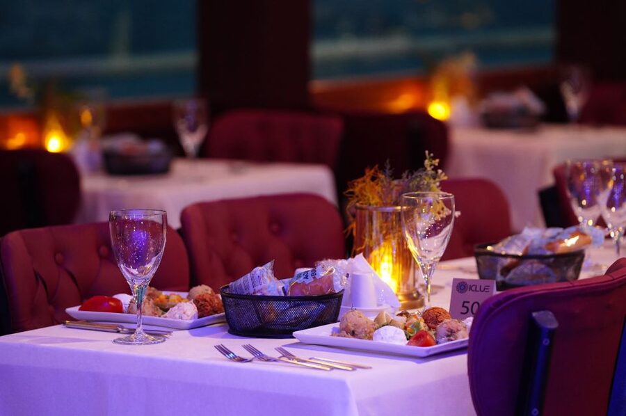 Istanbul: Dinner Cruise and Entertainment with Private Table - Ortaköy and the bridges