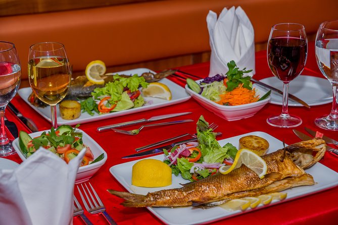 ISTANBUL: Dinner Cruise On The Bosphorus with Turkish night show - Dinner, drinks, and the table service