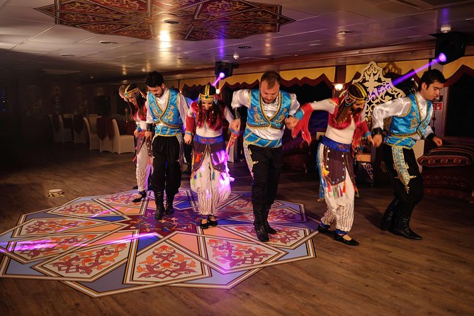 Istanbul Dinner Cruise & Shows - Should you book the Istanbul dinner cruise?