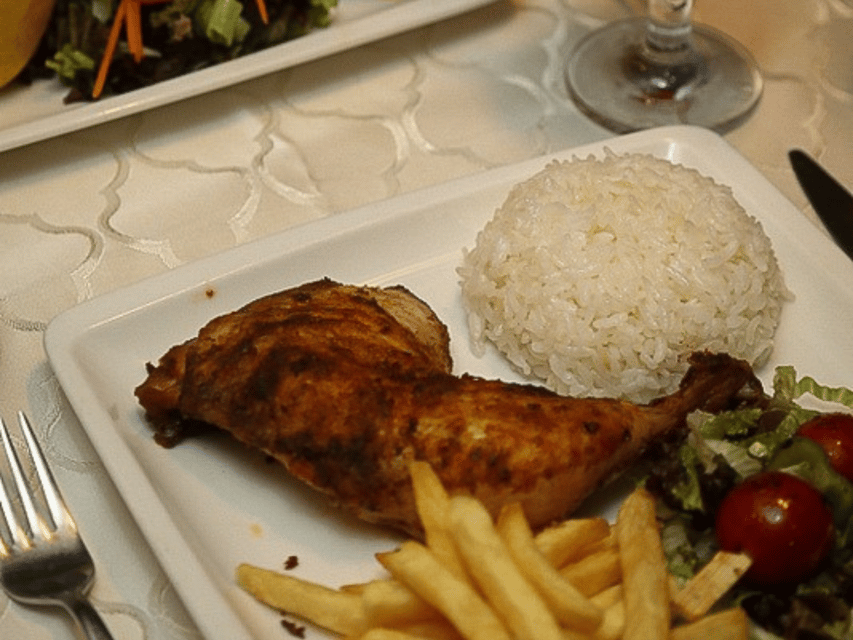 Istanbul: Dinner Cruise with Hotel Pickup & Optional Drinks - Eight Appetizers Begin the Meal