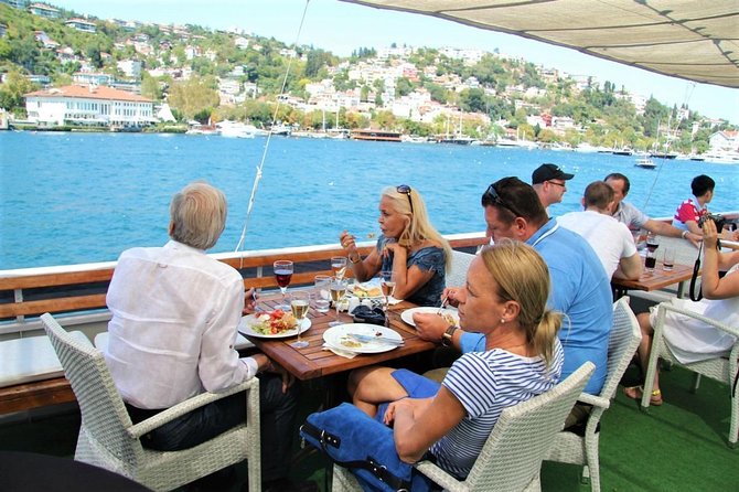 Istanbul Lunch Cruise on Bosphorus and Black Sea - Rumeli Fortress at the narrowest point