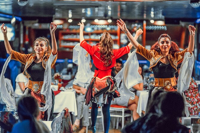 Istanbul New Year's Eve Dinner Cruise With Fireworks Shows 2026 - Booking details and cancellation timing