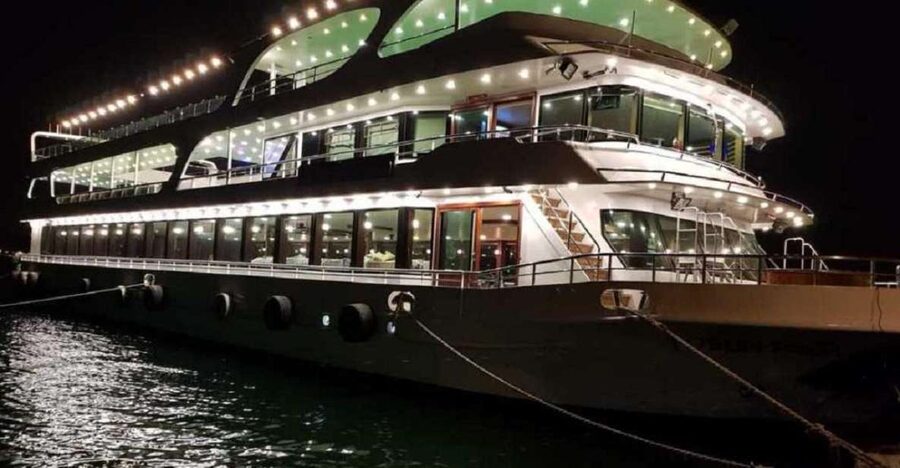 Istanbul: Pasha Istanbul Dinner Cruise - Turkish folk dance, belly dancing, and the DJ