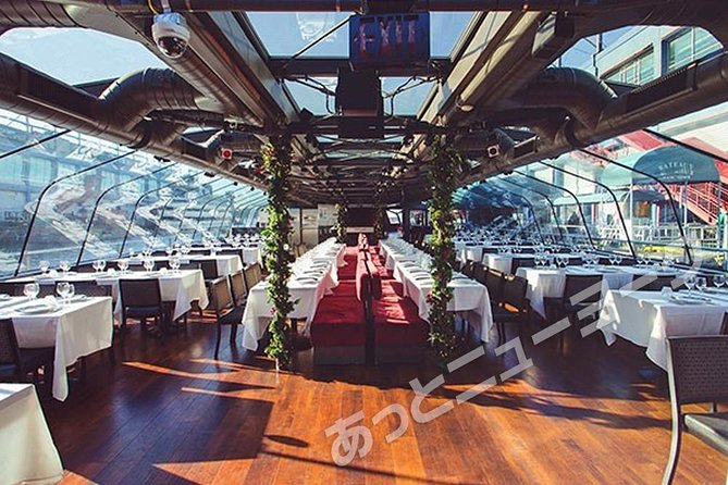 JAPANESE guided tour! Bateaux Dinner Cruise tour with hotel transportation. The best way to enjoy the Manhattan night view from the river & sea. Full course French dinner, live band music included. - Hotel pickup makes the evening easier