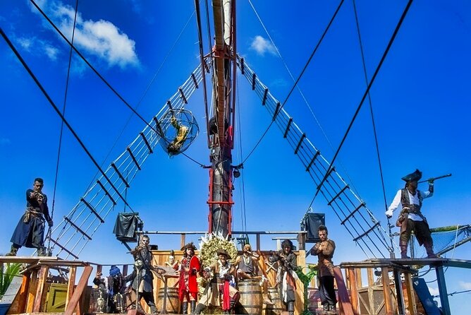 Jolly Roger Pirate Show and Dinner Cruise with Open Bar - The children’s treasure hunt