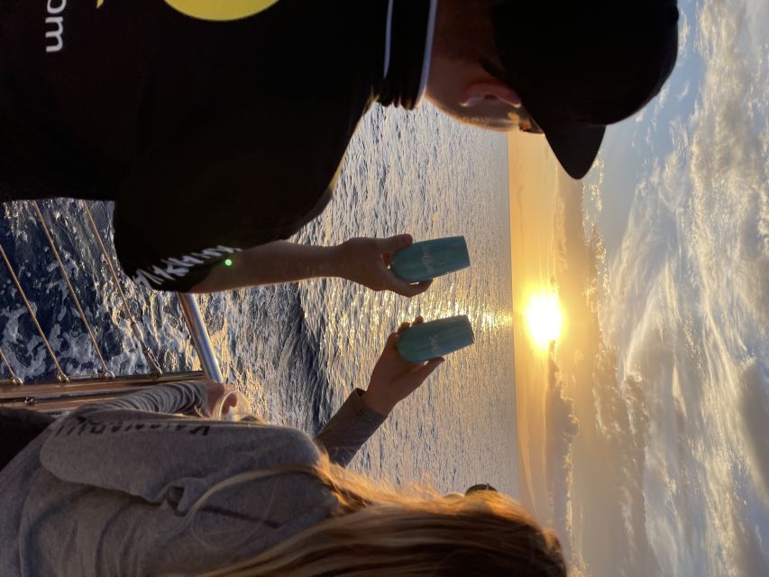 Kaanapali: Sunset Dinner Catamaran Cruise With Drinks - Key points to know before sailing