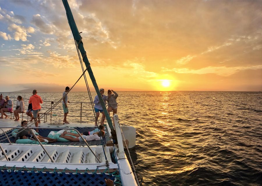 Kaanapali: Sunset Dinner Catamaran Cruise With Drinks - Should you book the Sea Maui sunset cruise?