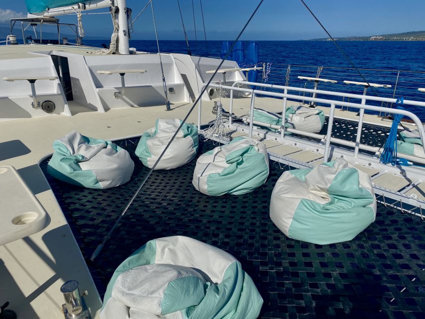 Kaanapali: Sunset Dinner Catamaran Cruise With Drinks - Cruising along Maui’s western shore