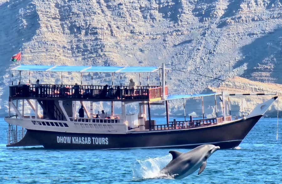 Khasab: Dhow Cruise with Lunch, Dolphin Watching& Snorkeling - Why this Musandam cruise is worth your time