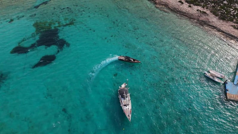 Kissamos: Balos & Gramvousa Sailing Cruise with Meal - Lunch on board with a Cretan touch