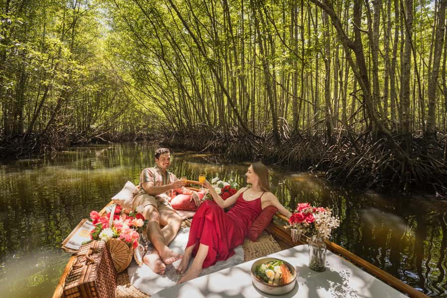 Krabi Private Gondola Cruise with Lunch and Picnic - From your hotel lobby to the private pier