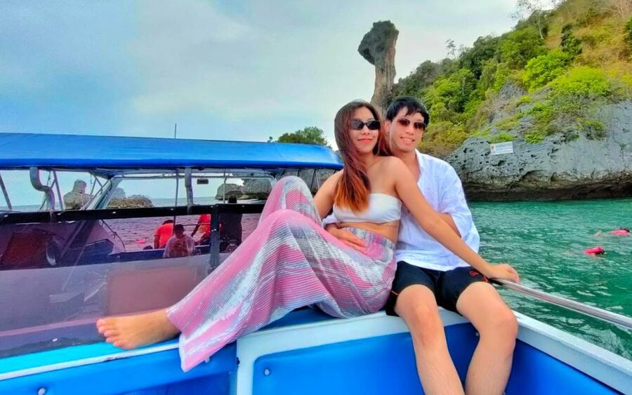 Krabi: Seven Islands Snorkel Cruise with Dinner - A six-hour island day with a night-time finale