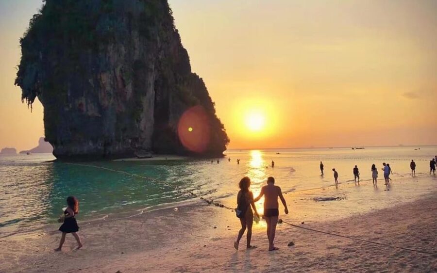 Krabi: Seven Islands Snorkel Cruise with Dinner - What to bring for a wet, exposed day