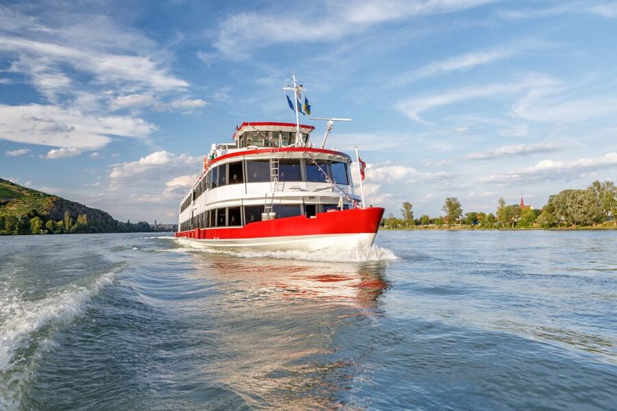 Krems: Wachau Valley River Cruise with 3-Course Meal - A Slow Look at the Wachau Valley