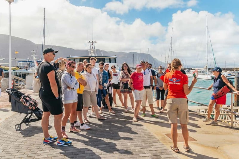 La Graciosa: Island Cruise with Lunch and Water Activities - Swimming and Kayaking Near French Beach
