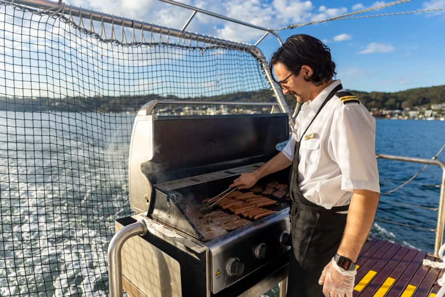 Lake Macquarie: Cruise with Lunch on the Lake - A gentle cruise across Lake Macquarie