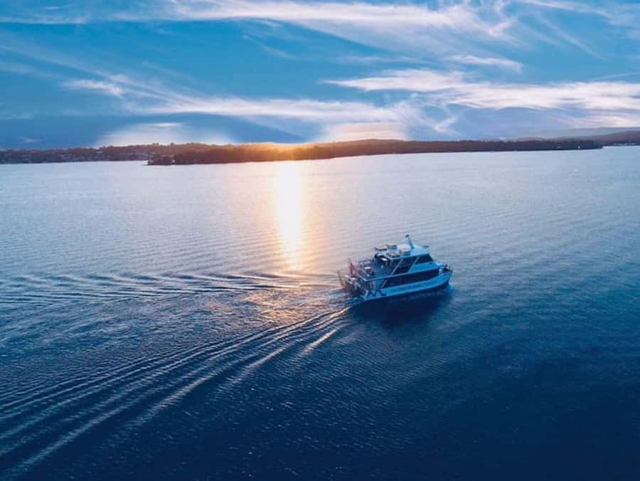 Lake Macquarie: Sunset Dinner Cruise with BBQ - Three hours aboard the Lady Mac