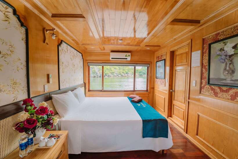 Lan Ha Bay: 2-Day Cruise with Meals, Activities and Pickup - Key points at a glance