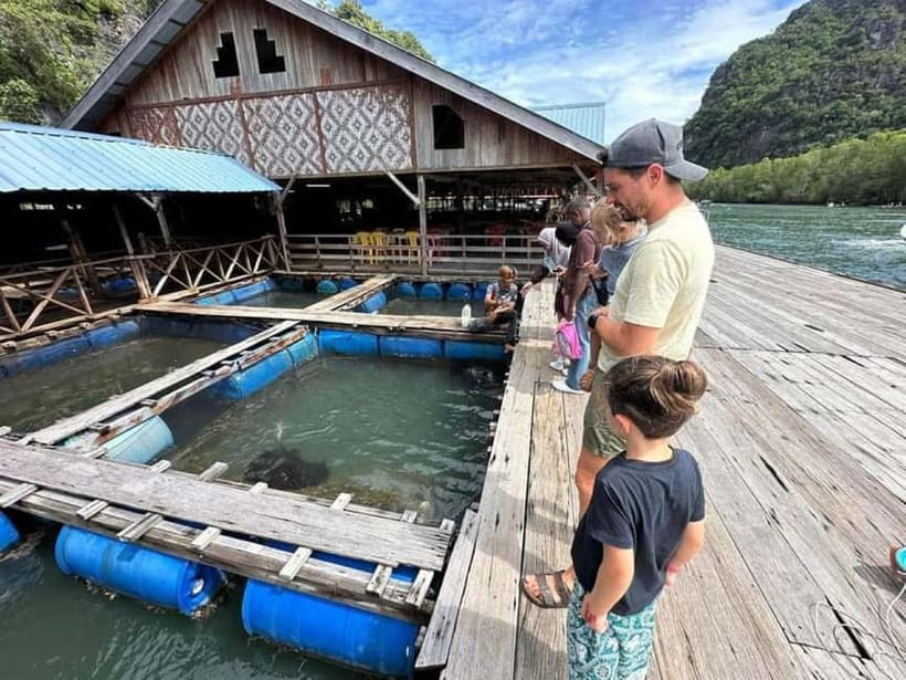 Langkawi: Floating Restaurant & Snorkeling Trip - Practical preparation for the boat and water
