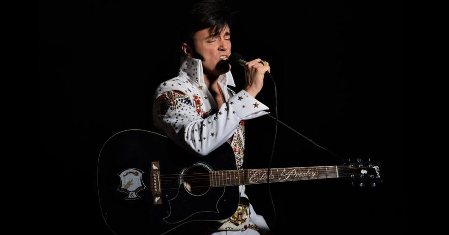 London: Dinner Cruise with Elvis Tribute on the Thames River - Matt King and two sets of Elvis