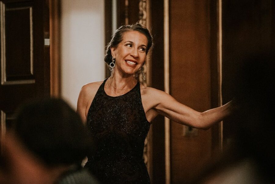 London: Murder Mystery Cruise With 3-Course Dinner - A three-course meal while the Thames keeps moving
