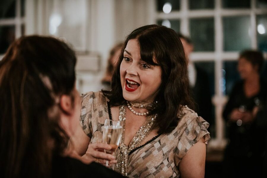 London: Murder Mystery Cruise With 3-Course Dinner - How the murder mystery works during dinner