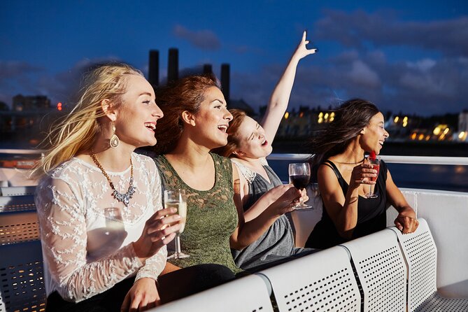 London New Year's Eve Dinner Cruise - HMS Belfast and Shakespeare’s Globe
