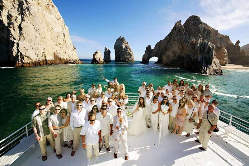 Los Cabos: Sunset Dinner Cruise with Transportation - Should you book this sunset dinner cruise?