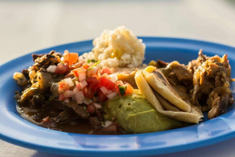Los Cabos: Sunset Fajitas Dinner Cruise on Cabo Escape - How the schedule shapes your evening
