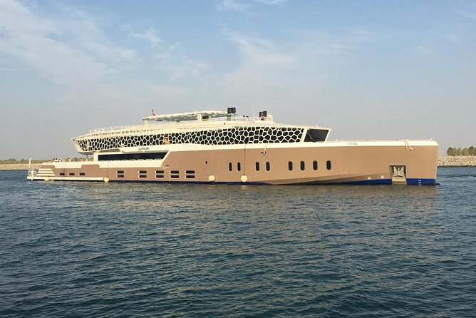 Lotus Cruise Dubai Breathtaking 3-Hour Dinner Cruise at Marina - What the $230 price really covers