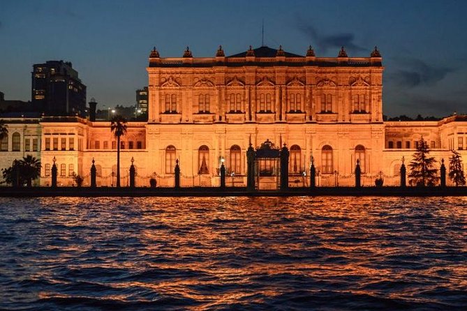 Luxury Bosphorus Dinner Cruise with Turkish Night Show - Ottoman palaces and castles from the water