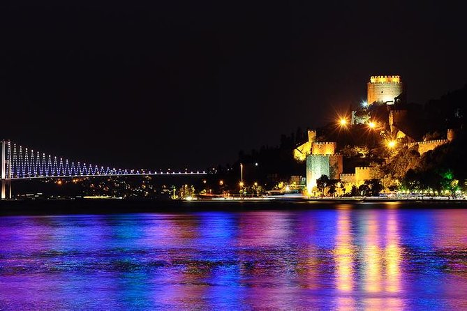 Luxury Bosphorus Dinner Cruise with Turkish Night Show - Folk dances, henna, and belly dancing