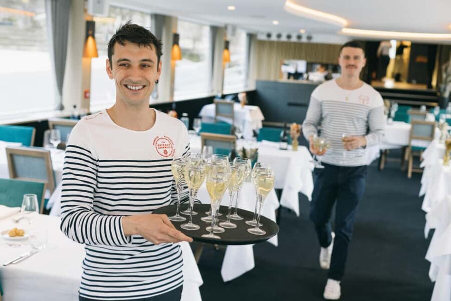 Lyon 2.5-Hour Dinner Cruise - Should you book the Lyon dinner cruise?