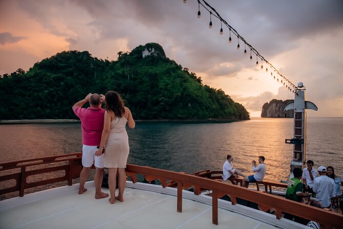 M/Y Lalida Sunset Dinner Cruise in Krabi - Tup Island and the Sunset Return